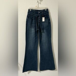 NWT Forever 21 Women's Blue High-Waisted Jeans size 27